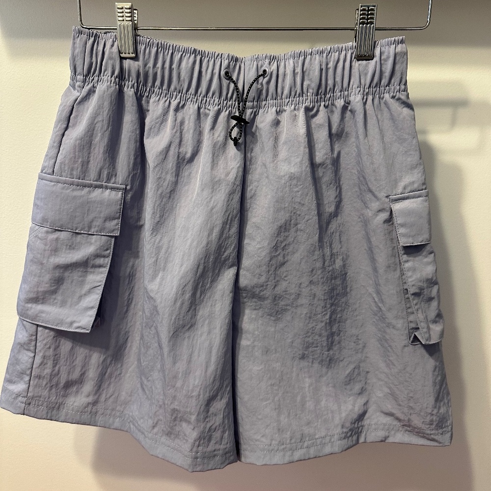 Nike Sportswear Essential Women’s Woven High-Rise Shorts Purple Size S